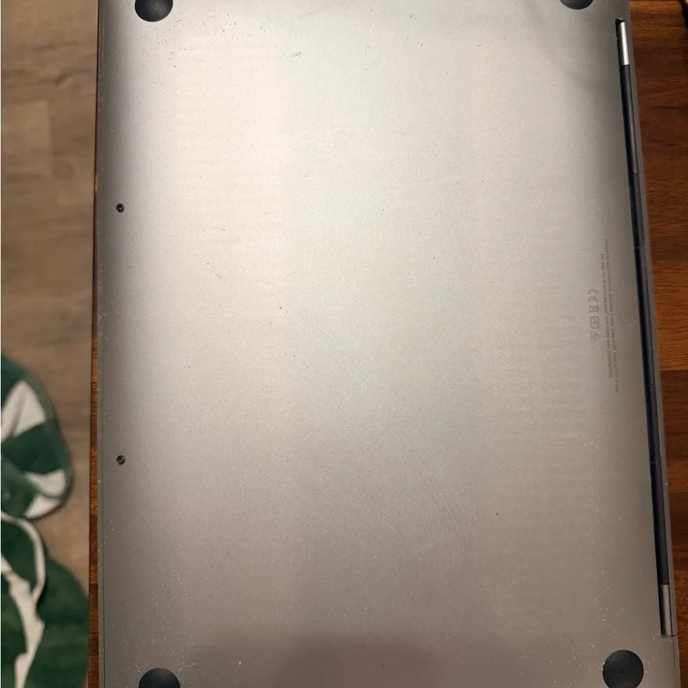 Apple 13 inch MacBook Pro space gray